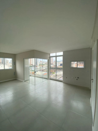 Imagem Apartamento com 2 Quartos à Venda, 65 m² em Perequê - Porto Belo