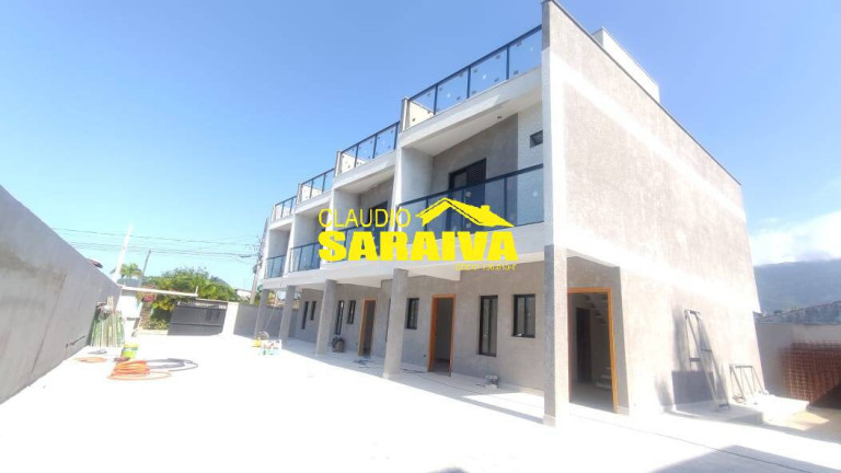 Sobrado com 2 Quartos à Venda, 148 m² em Massaguacu - Caraguatatuba
