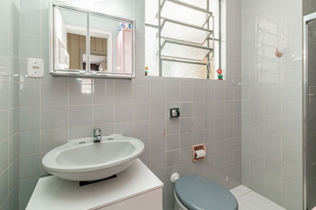 Imagem Apartamento com 2 Quartos à Venda, 68 m² em Menino Deus - Porto Alegre