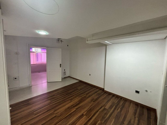 Imagem Sala Comercial à Venda, 100 m² em Centro Histórico - Porto Alegre Imagem Sala Comercial à Venda, 100 m² em Centro Histórico - Porto Alegre