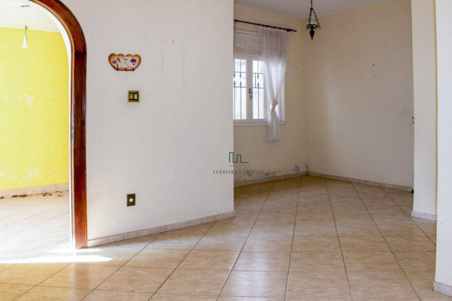Imagem Casa com 6 Quartos à Venda, 153 m² em São Francisco - Niterói Imagem Casa com 6 Quartos à Venda, 153 m² em São Francisco - Niterói
