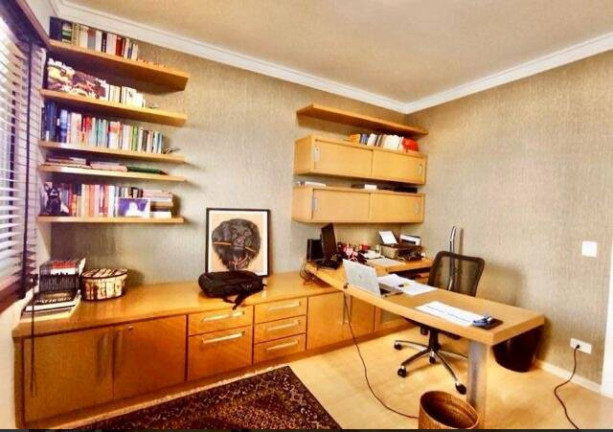Imagem Imóvel com 4 Quartos à Venda, 4.250.000 m² em São Paulo - Jundiaí Imagem Imóvel com 4 Quartos à Venda, 4.250.000 m² em São Paulo - Jundiaí