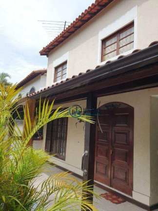 Imagem Casa com 4 Quartos à Venda, 110 m² em São Francisco - Niterói Imagem Casa com 4 Quartos à Venda, 110 m² em São Francisco - Niterói