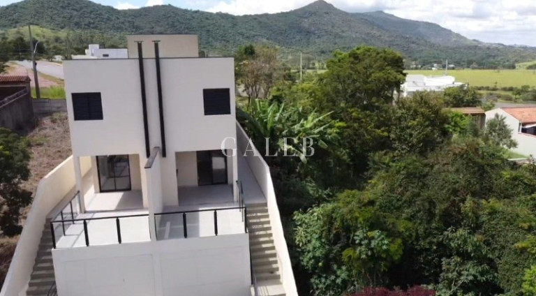 Imagem Casa com 3 Quartos à Venda, 151 m² em Jardim Dos Pinheiros - Atibaia Imagem Casa com 3 Quartos à Venda, 151 m² em Jardim Dos Pinheiros - Atibaia