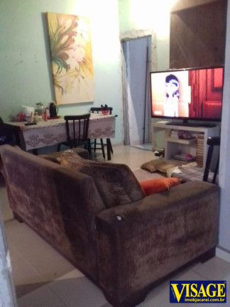 Imagem Casa com 2 Quartos à Venda, em Cid. Salvador - Jacareí Imagem Casa com 2 Quartos à Venda, em Cid. Salvador - Jacareí
