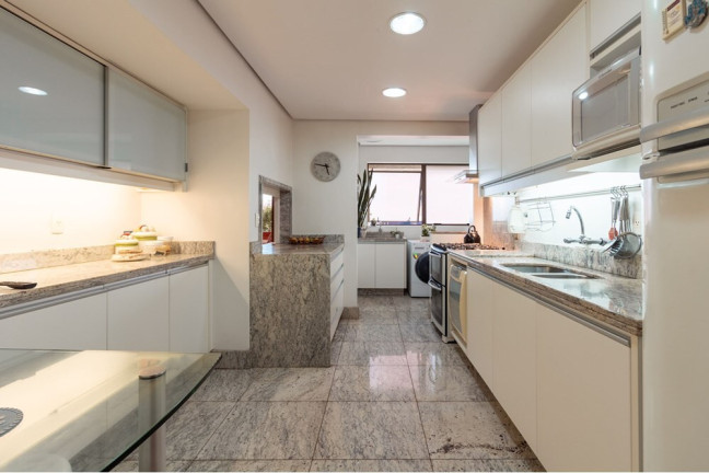 Imagem Cobertura com 4 Quartos à Venda, 330 m² em Petrópolis - Porto Alegre