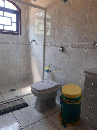 Imagem Casa com 6 Quartos à Venda, 327 m² em Canto Do Forte - Praia Grande Imagem Casa com 6 Quartos à Venda, 327 m² em Canto Do Forte - Praia Grande