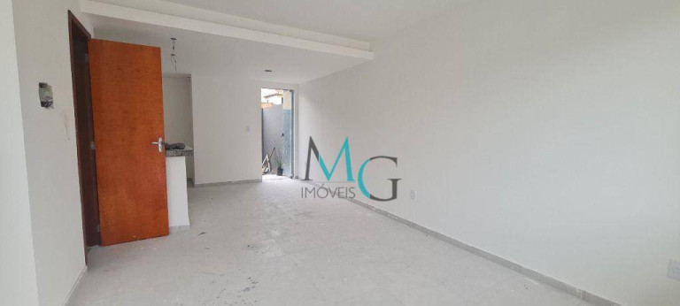 Imagem Casa com 2 Quartos à Venda, 77 m² em Campo Grande - Rio De Janeiro Imagem Casa com 2 Quartos à Venda, 77 m² em Campo Grande - Rio De Janeiro