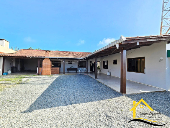 Imagem Casa com 3 Quartos à Venda, 400 m² em Centro - Balneário Barra Do Sul Imagem Casa com 3 Quartos à Venda, 400 m² em Centro - Balneário Barra Do Sul
