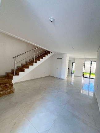Imagem Casa com 4 Quartos à Venda, 162 m² em Edson Queiroz - Fortaleza Imagem Casa com 4 Quartos à Venda, 162 m² em Edson Queiroz - Fortaleza