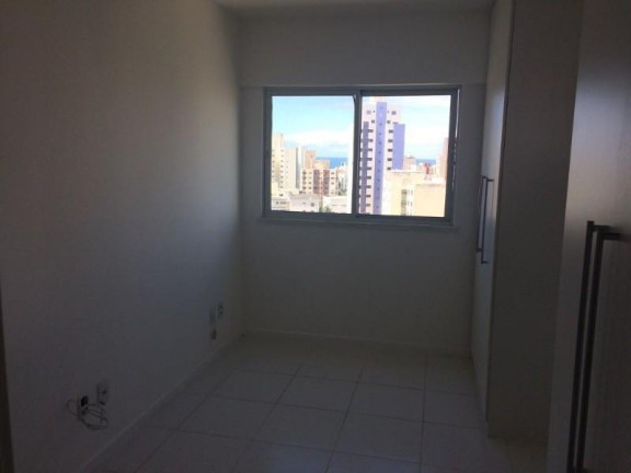 Imagem Apartamento com 2 Quartos à Venda, 74 m² em Costa Azul - Salvador