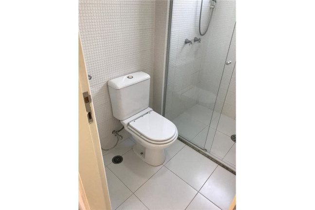 Imagem Imóvel com 1 Quarto à Venda, em Vila Olímpia - São Paulo Imagem Imóvel com 1 Quarto à Venda, em Vila Olímpia - São Paulo
