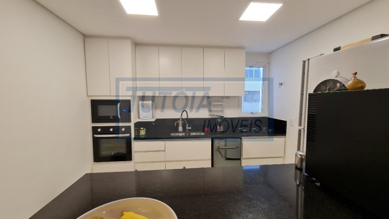 Imagem Apartamento com 3 Quartos à Venda, 130 m² em Jardim Paulista - São Paulo Imagem Apartamento com 3 Quartos à Venda, 130 m² em Jardim Paulista - São Paulo