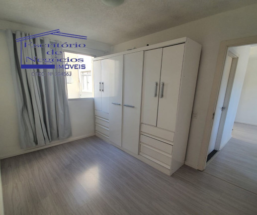 Imagem Imóvel com 2 Quartos à Venda, 40 m² em Cavalhada - Porto Alegre