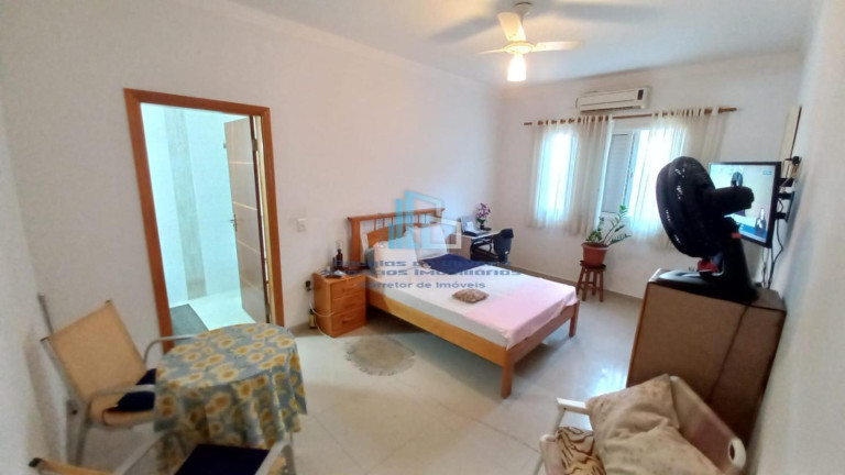 Imagem Casa com 3 Quartos à Venda, 140 m² em Caiçara - Praia Grande Imagem Casa com 3 Quartos à Venda, 140 m² em Caiçara - Praia Grande