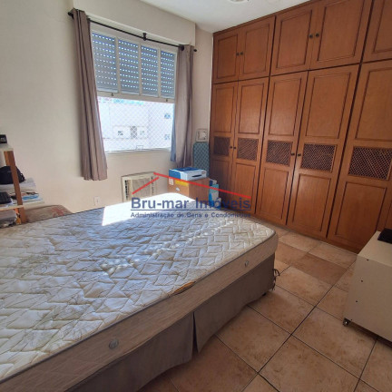 Imagem Apartamento com 1 Quarto à Venda, 64 m² em Pompéia - Santos