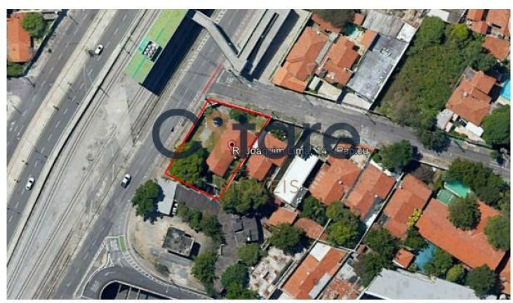 Terreno à Venda, 742 m² em Papicu - Fortaleza
