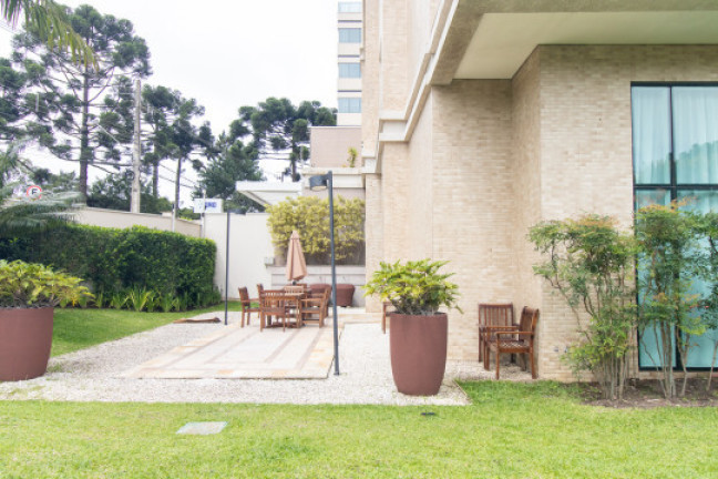 Imagem Apartamento com 4 Quartos para Alugar, 210 m² em Mossunguê - Curitiba