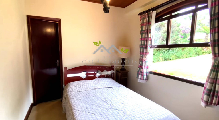 Imagem Casa com 3 Quartos à Venda, 190 m² em Vila Inglesa - Campos Do Jordão
