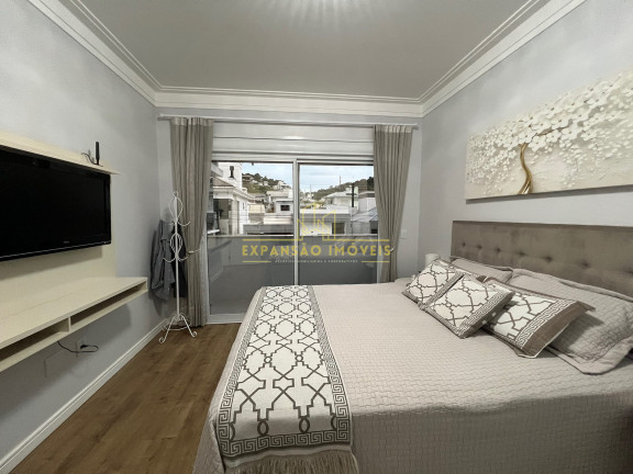 Imagem Casa com 3 Quartos à Venda, 300 m² em Pedra Branca - Palhoça Imagem Casa com 3 Quartos à Venda, 300 m² em Pedra Branca - Palhoça
