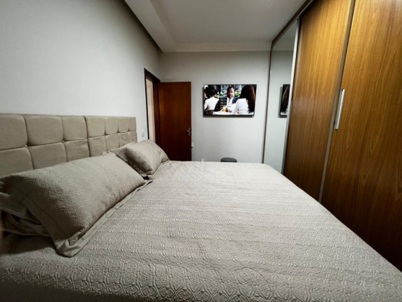 Imagem Casa com 2 Quartos à Venda, 197 m² em Quinta Da Bela Olinda - Bauru