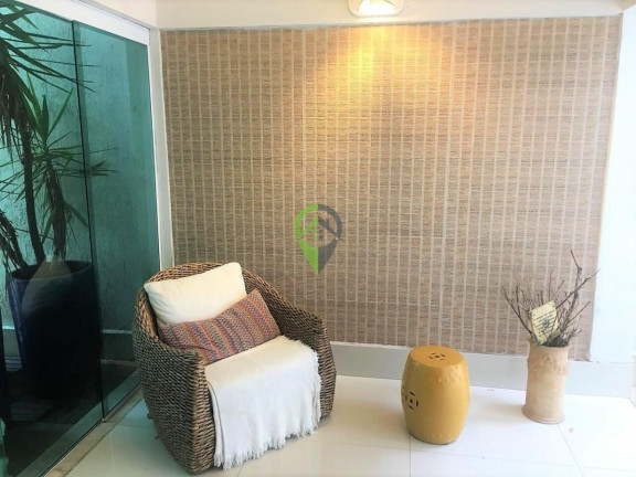 Imagem Casa com 3 Quartos à Venda, 300 m² em Gonzaga - Santos Imagem Casa com 3 Quartos à Venda, 300 m² em Gonzaga - Santos