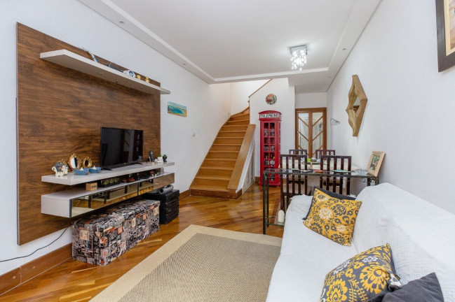 Imagem Casa com 4 Quartos à Venda, 131 m² em Jardim Aeroporto - São Paulo Imagem Casa com 4 Quartos à Venda, 131 m² em Jardim Aeroporto - São Paulo