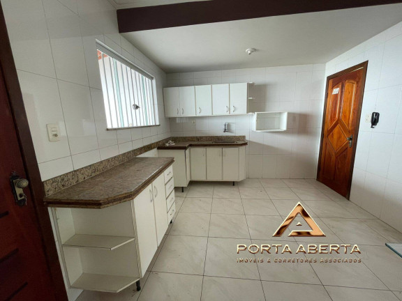 Imagem Casa com 3 Quartos à Venda, 200 m² em Belvedere - Coronel Fabriciano Imagem Casa com 3 Quartos à Venda, 200 m² em Belvedere - Coronel Fabriciano