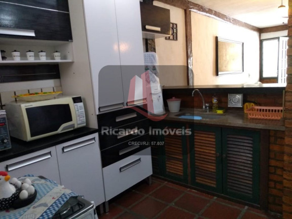 Imagem Casa de Condomínio com 3 Quartos à Venda,  em Peró - Cabo Frio