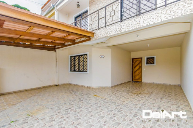 Imagem Sobrado com 3 Quartos à Venda, 232 m² em Capão Da Imbuia - Curitiba