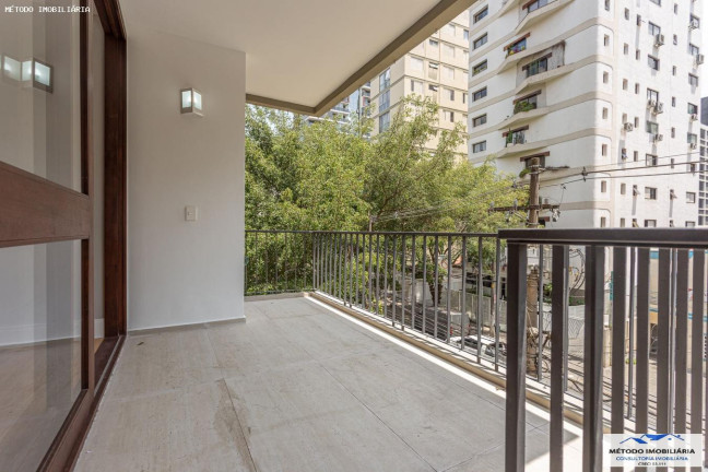 Imagem Imóvel com 3 Quartos à Venda, 198 m² em Jardim Paulista - São Paulo