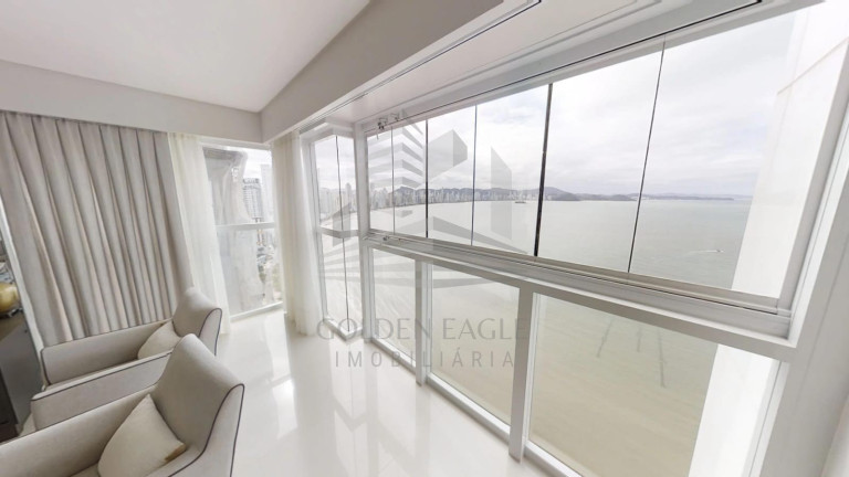 Imagem Apartamento com 4 Quartos à Venda, 238 m² em Centro - Balneário Camboriú Imagem Apartamento com 4 Quartos à Venda, 238 m² em Centro - Balneário Camboriú