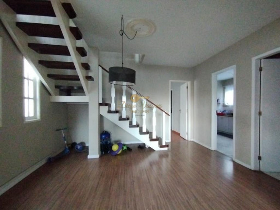 Imagem Casa com 3 Quartos à Venda, 147 m² em Albuquerque - Teresópolis