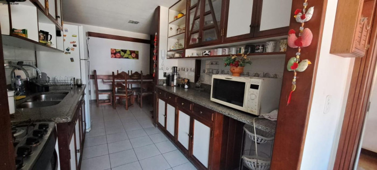 Imagem Apartamento com 4 Quartos à Venda, 200 m² em Várzea - Teresópolis Imagem Apartamento com 4 Quartos à Venda, 200 m² em Várzea - Teresópolis