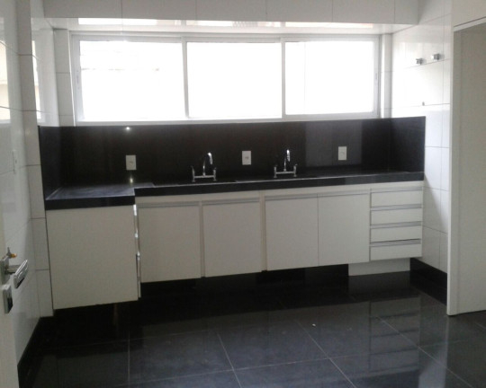 Imagem Imóvel com 4 Quartos à Venda, 300 m² em Santa Helena - Juiz De Fora Imagem Imóvel com 4 Quartos à Venda, 300 m² em Santa Helena - Juiz De Fora
