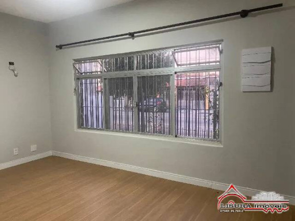 Imagem Casa com 3 Quartos à Venda, 300 m² em Jardim Santa Maria - Jacareí Imagem Casa com 3 Quartos à Venda, 300 m² em Jardim Santa Maria - Jacareí