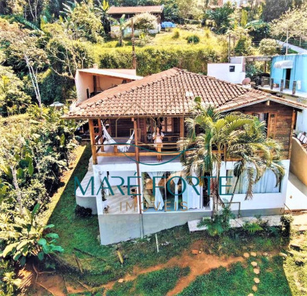 Imagem Casa com 5 Quartos à Venda, 300 m² em Enseada - Ubatuba