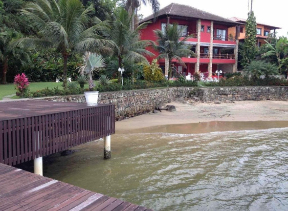 Imagem Casa de Condomínio com 6 Quartos à Venda, 3.823 m² em Centro - Angra Dos Reis