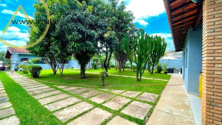 Imagem Casa com 3 Quartos à Venda, 251 m² em Jardim Sao Nicolau - Atibaia Imagem Casa com 3 Quartos à Venda, 251 m² em Jardim Sao Nicolau - Atibaia