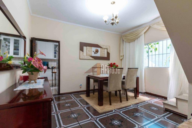 Imagem Sobrado com 3 Quartos à Venda, 198 m² em Vila Sílvia - São Paulo Imagem Sobrado com 3 Quartos à Venda, 198 m² em Vila Sílvia - São Paulo