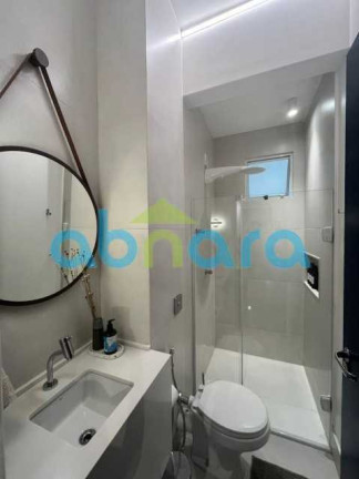 Imagem Apartamento com 2 Quartos à Venda, 70 m² em Copacabana - Rio De Janeiro