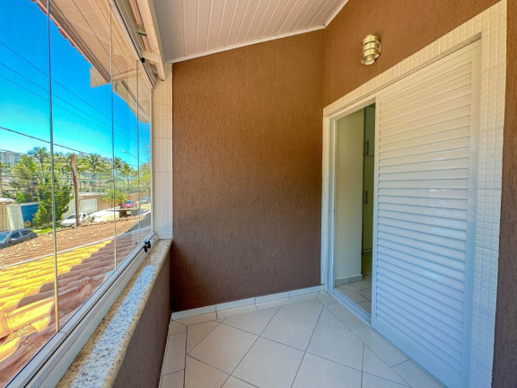Imagem Casa com 3 Quartos à Venda, 110 m² em Canto Do Forte - Praia Grande