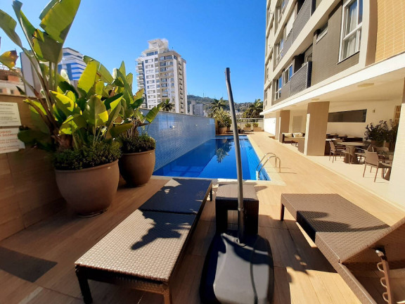 Imagem Apartamento com 2 Quartos à Venda, 85 m² em Centro - Florianópolis Imagem Apartamento com 2 Quartos à Venda, 85 m² em Centro - Florianópolis