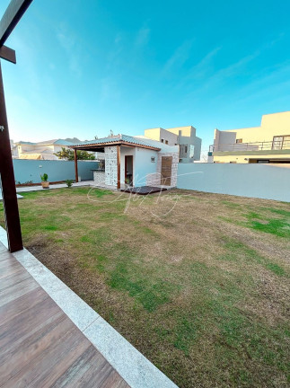 Imagem Casa com 3 Quartos à Venda, 294 m² em Jacuhy - Serra