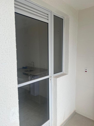 Imagem Apartamento com 2 Quartos à Venda, 55 m² em Jardim Tupanci - Barueri