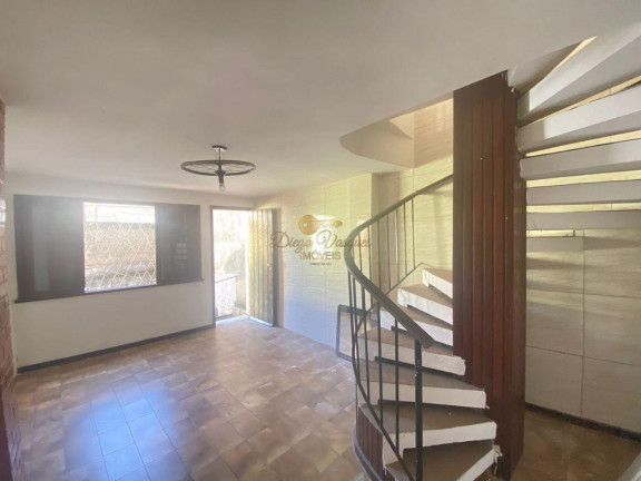 Imagem Casa com 3 Quartos à Venda, 120 m² em São Pedro - Teresópolis Imagem Casa com 3 Quartos à Venda, 120 m² em São Pedro - Teresópolis
