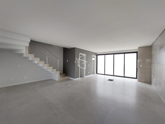 Imagem Casa com 3 Quartos à Venda, 150 m² em América - Joinville Imagem Casa com 3 Quartos à Venda, 150 m² em América - Joinville