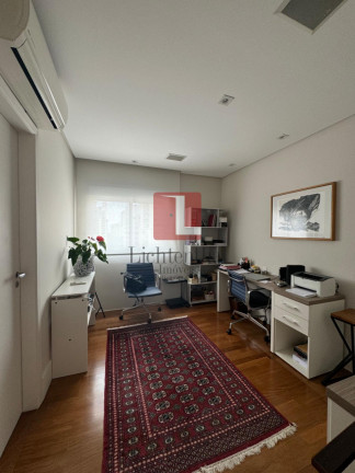 Imagem Apartamento com 3 Quartos à Venda, 167 m² em Vila Nova Conceição - São Paulo