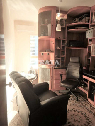 Imagem Apartamento com 3 Quartos à Venda, 258 m² em Gonzaga - Santos Imagem Apartamento com 3 Quartos à Venda, 258 m² em Gonzaga - Santos
