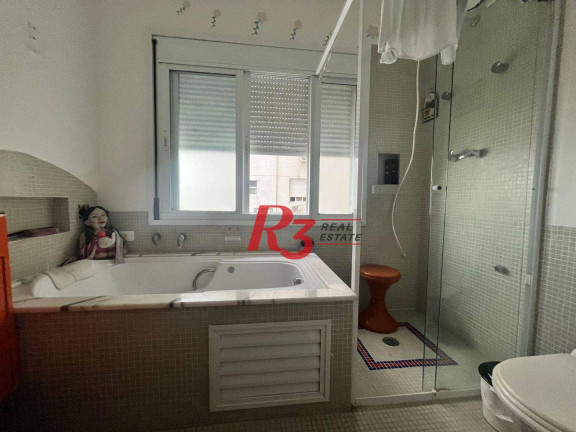 Imagem Apartamento com 2 Quartos à Venda, 130 m² em Gonzaga - Santos Imagem Apartamento com 2 Quartos à Venda, 130 m² em Gonzaga - Santos